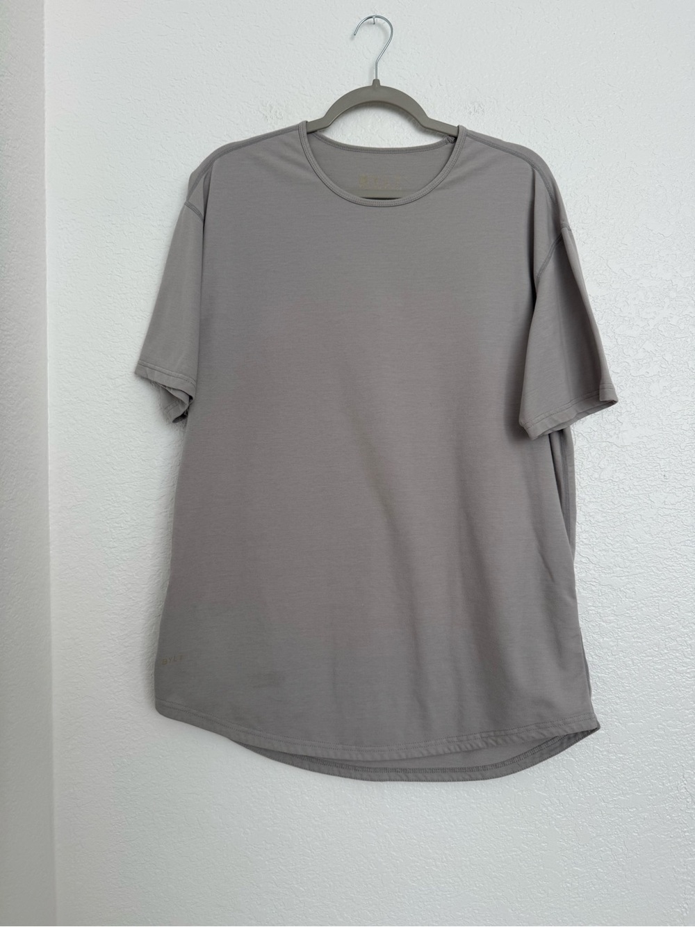 Men's BYLT Basics Classic Crew Neck T-Shirt in Light Gray
